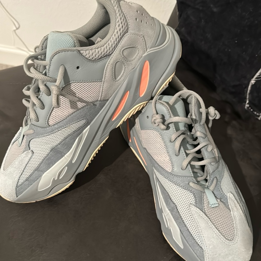 Yeezys 700!